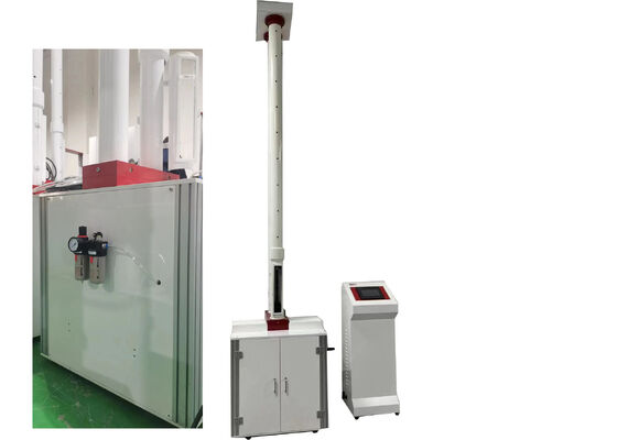 Equipamento de teste de martelo com mecanismos de segurança para proteger os operadores durante operações de teste de impacto de alta energia