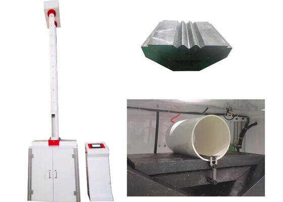 Equipamento de teste de martelo projetado para fornecer dados precisos de resistência ao impacto para controle em ambientes de fabricação